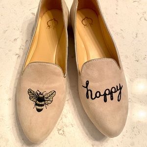 C wonder loafers bee happy